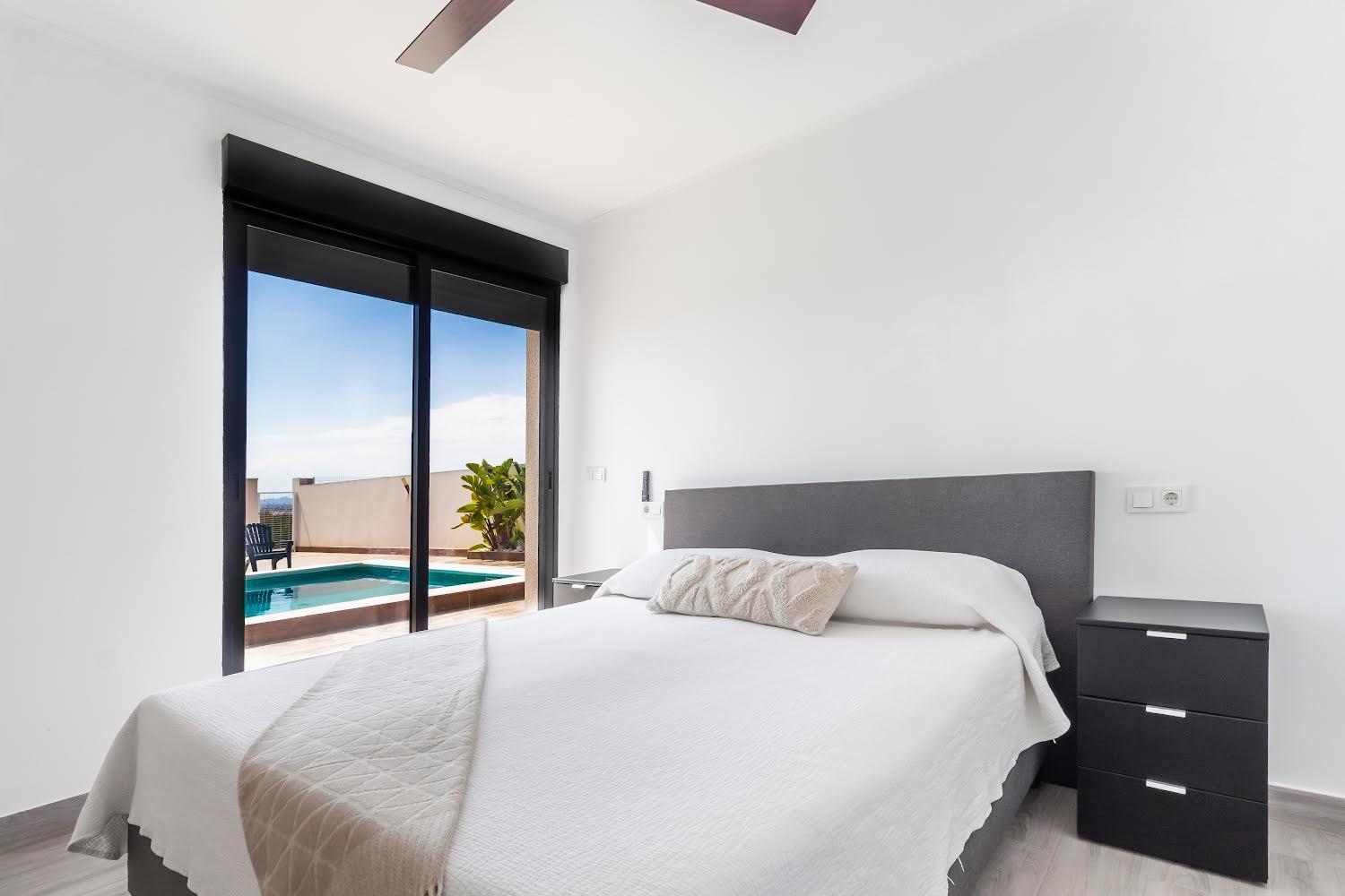 Pink Lagoon Villa Torrevieja Exterior photo
