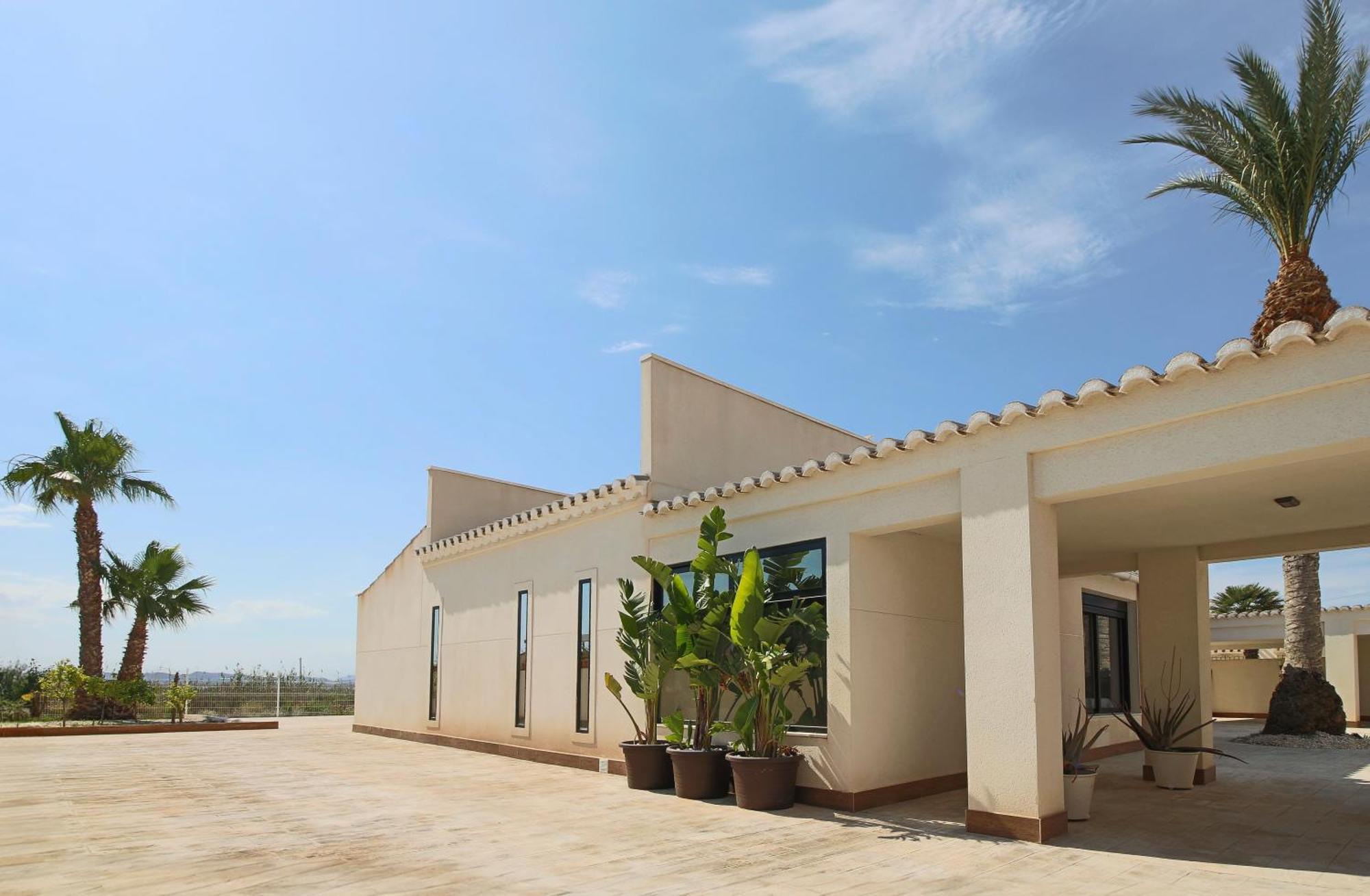 Pink Lagoon Villa Torrevieja Exterior photo