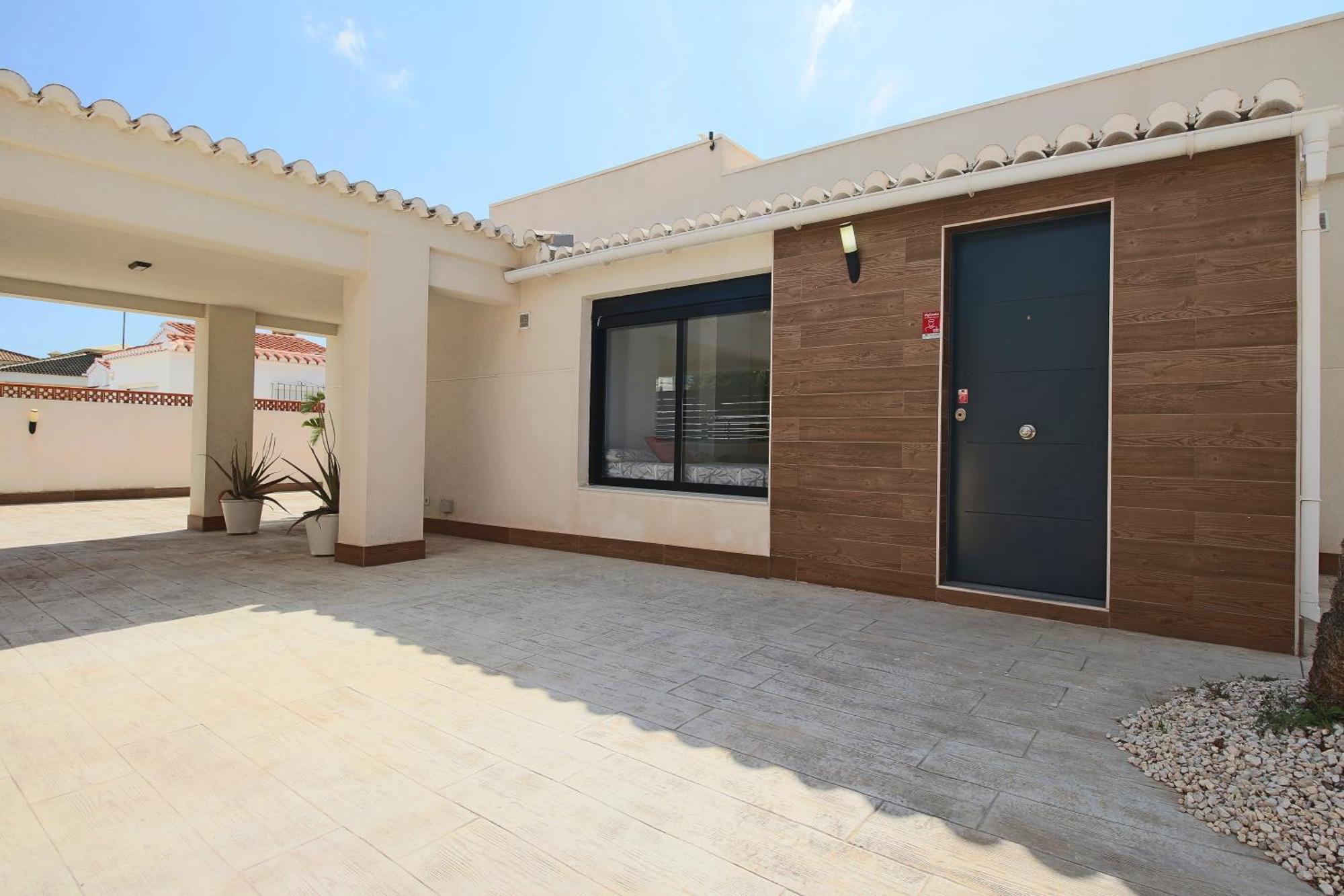 Pink Lagoon Villa Torrevieja Exterior photo